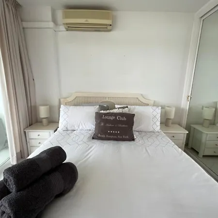 Miraflores Beach&tennis Amazing View By The Sea Apartment *